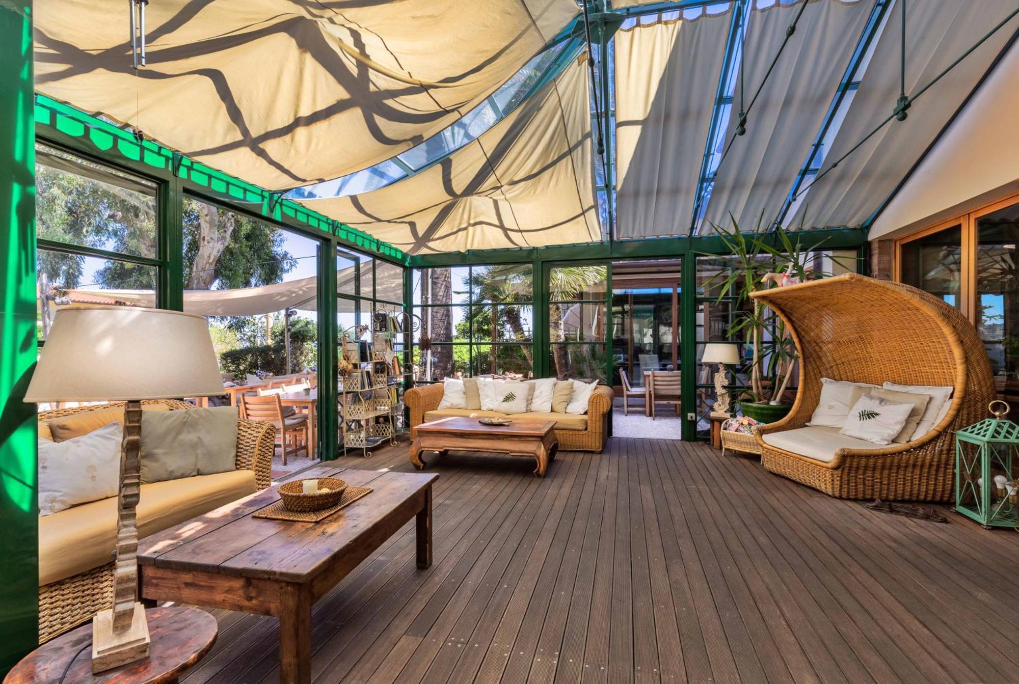 SantʼAndrea Hotel Cernia Isola Botanica מראה חיצוני תמונה