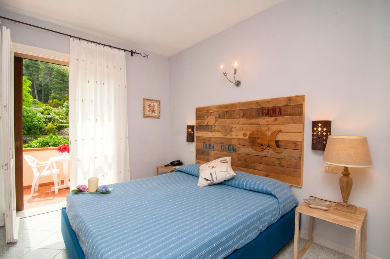 SantʼAndrea Hotel Cernia Isola Botanica מראה חיצוני תמונה