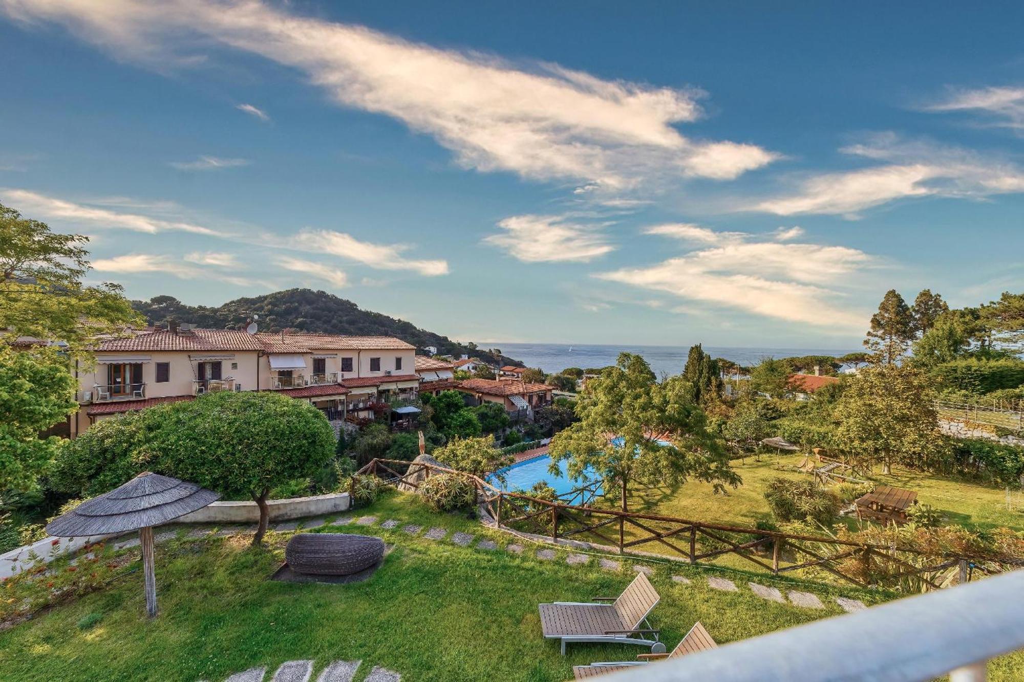 SantʼAndrea Hotel Cernia Isola Botanica מראה חיצוני תמונה