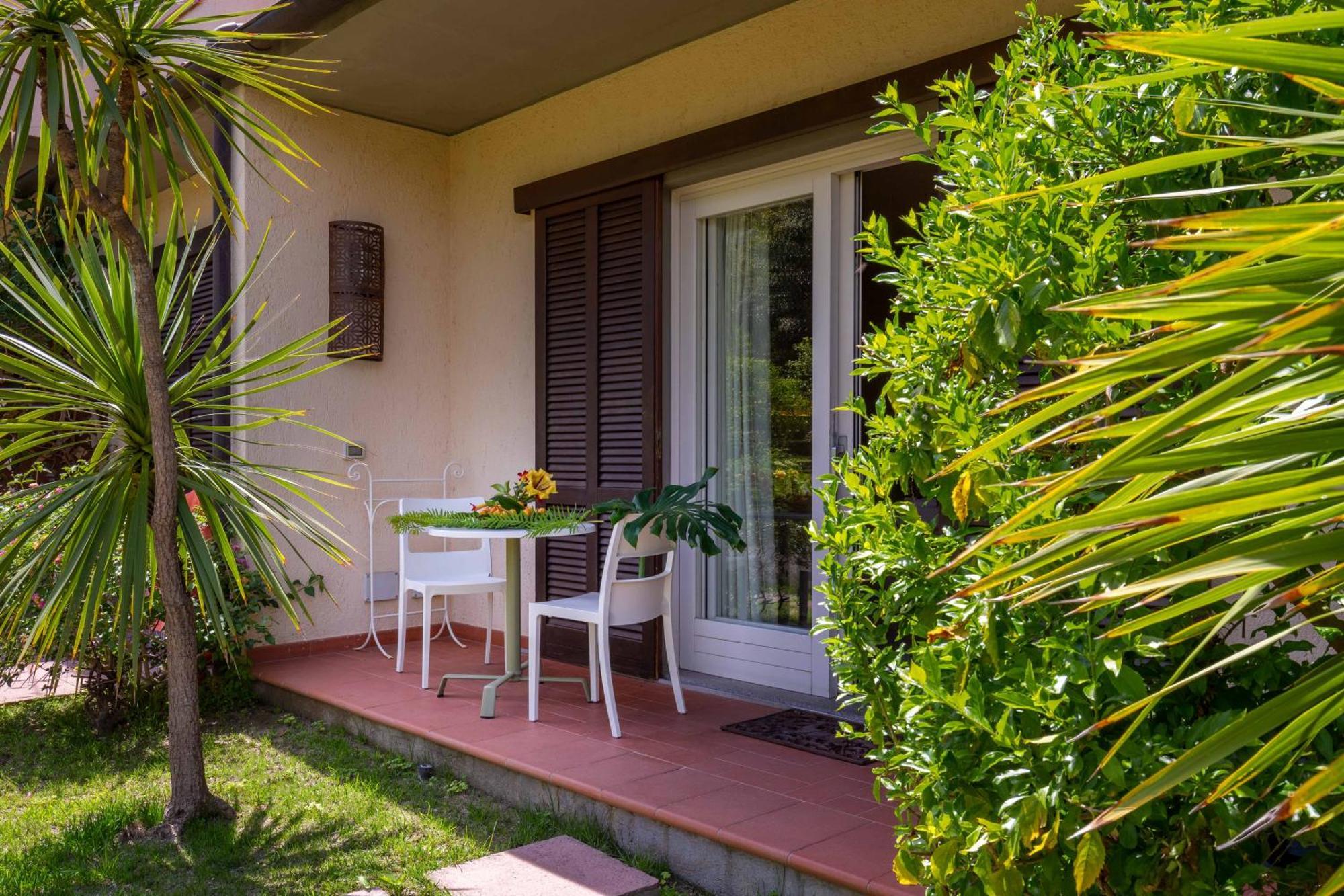SantʼAndrea Hotel Cernia Isola Botanica מראה חיצוני תמונה