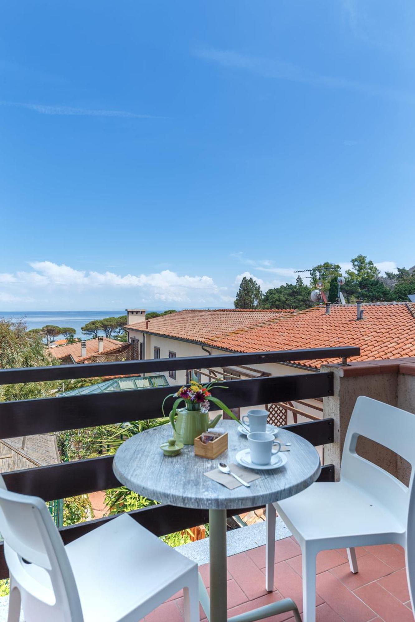 SantʼAndrea Hotel Cernia Isola Botanica מראה חיצוני תמונה