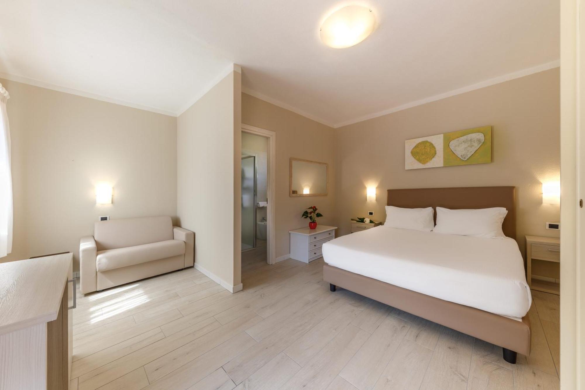 SantʼAndrea Hotel Cernia Isola Botanica מראה חיצוני תמונה